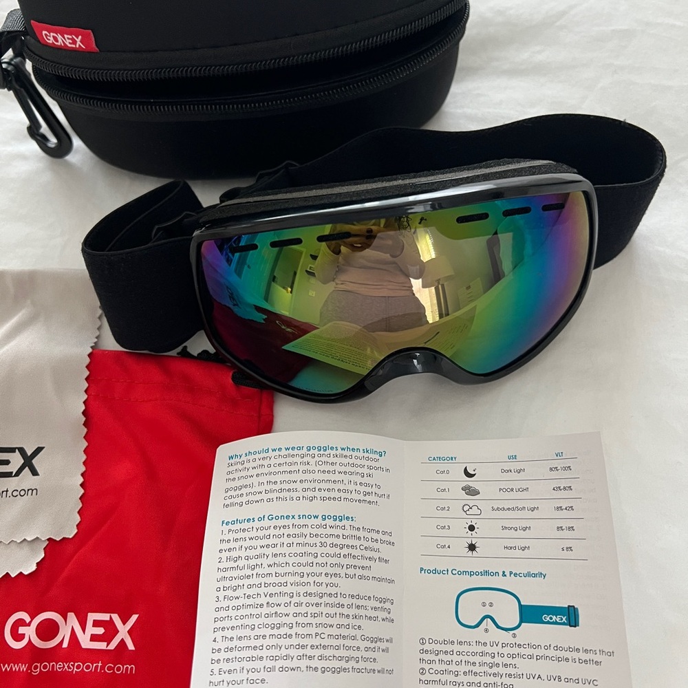 Onex Snow / Ski Goggles with Black Strap and Multicolor Lenses